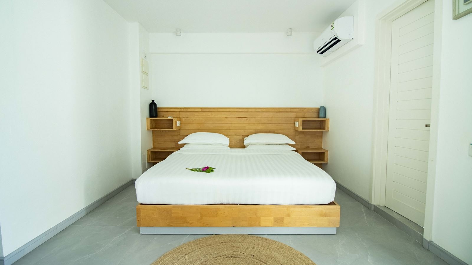 rooms-deluxe-plus-island-view