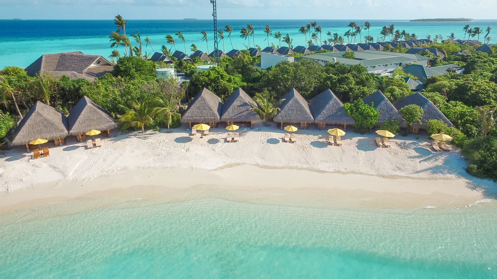 rooms-sunrise-beach-villa