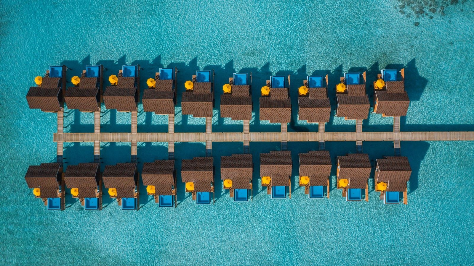 rooms-sunset-pool-water-villa