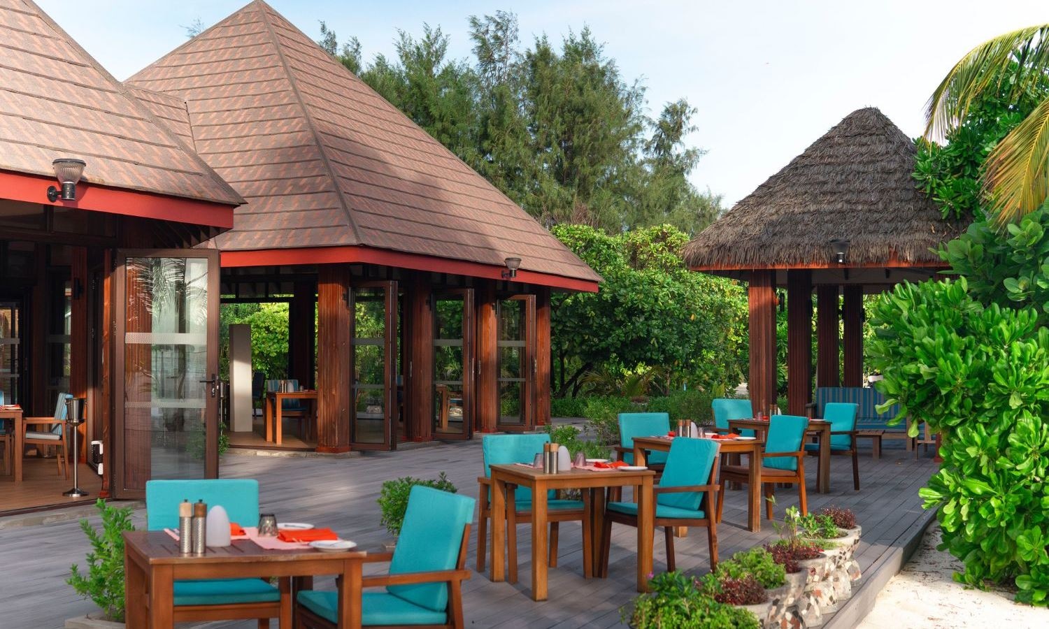 restaurants-restaurants