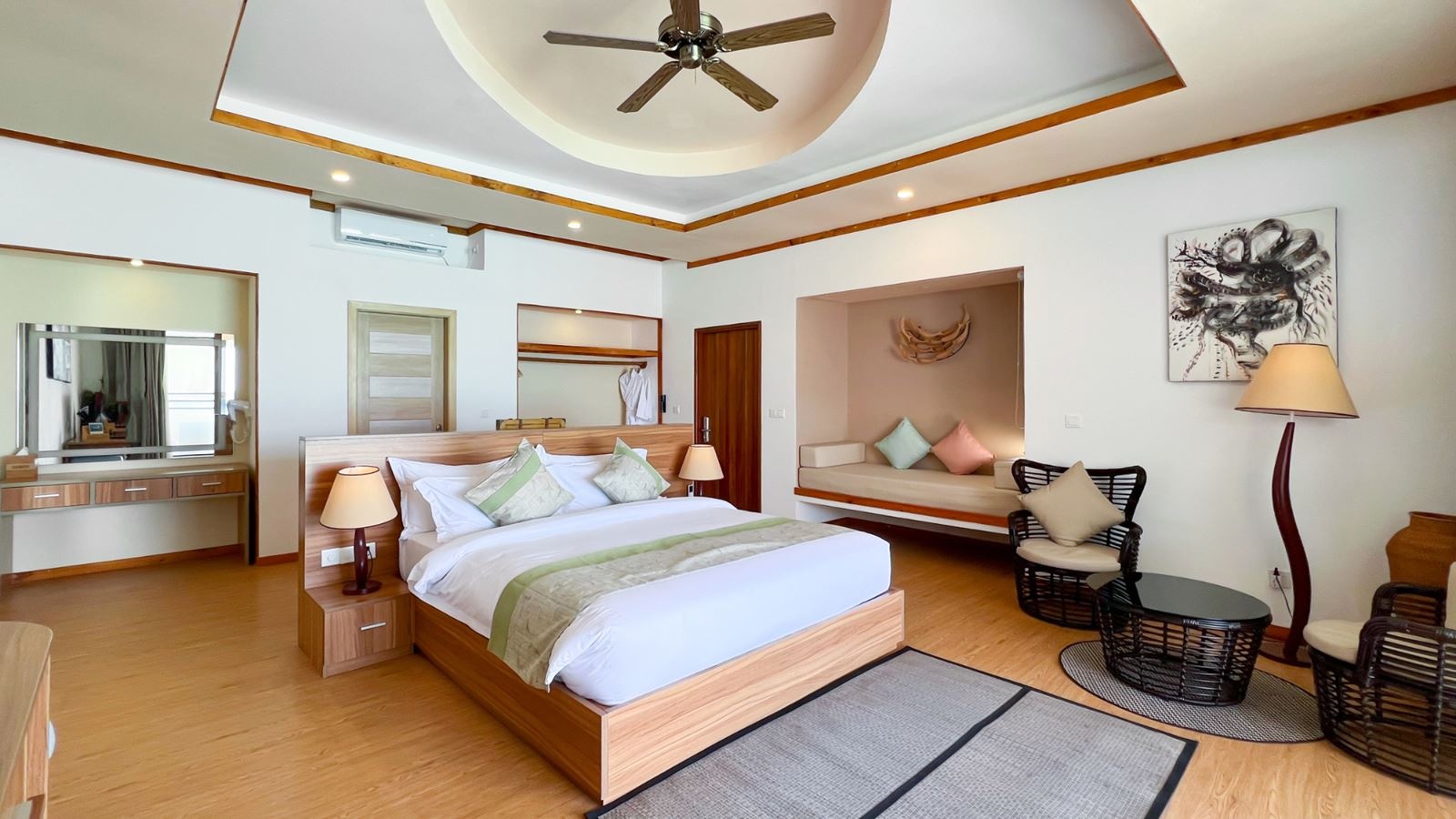 rooms-deluxe-water-pool-villa