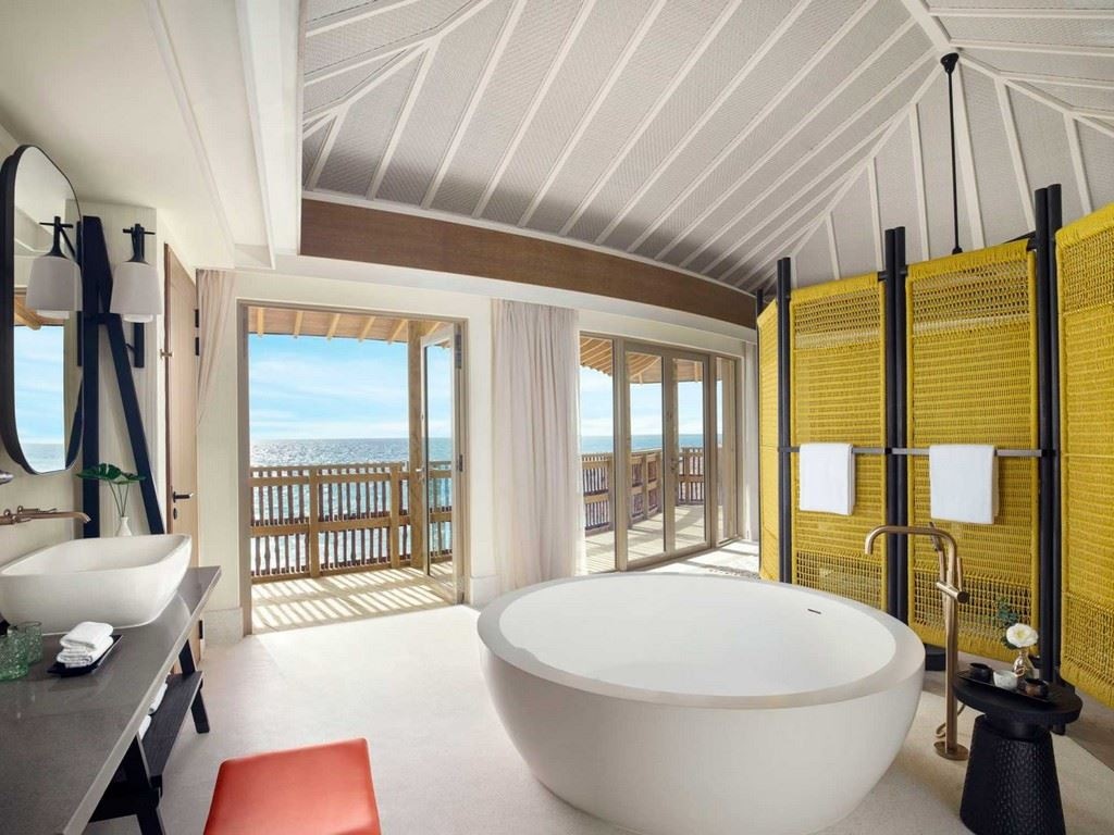 rooms-three-bedroom-overwater-residence