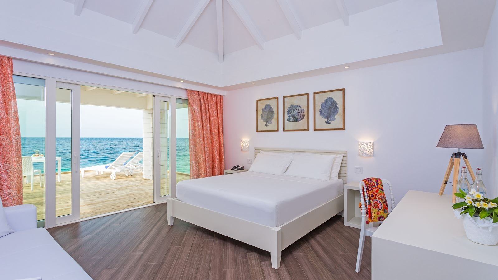 rooms-water-villa