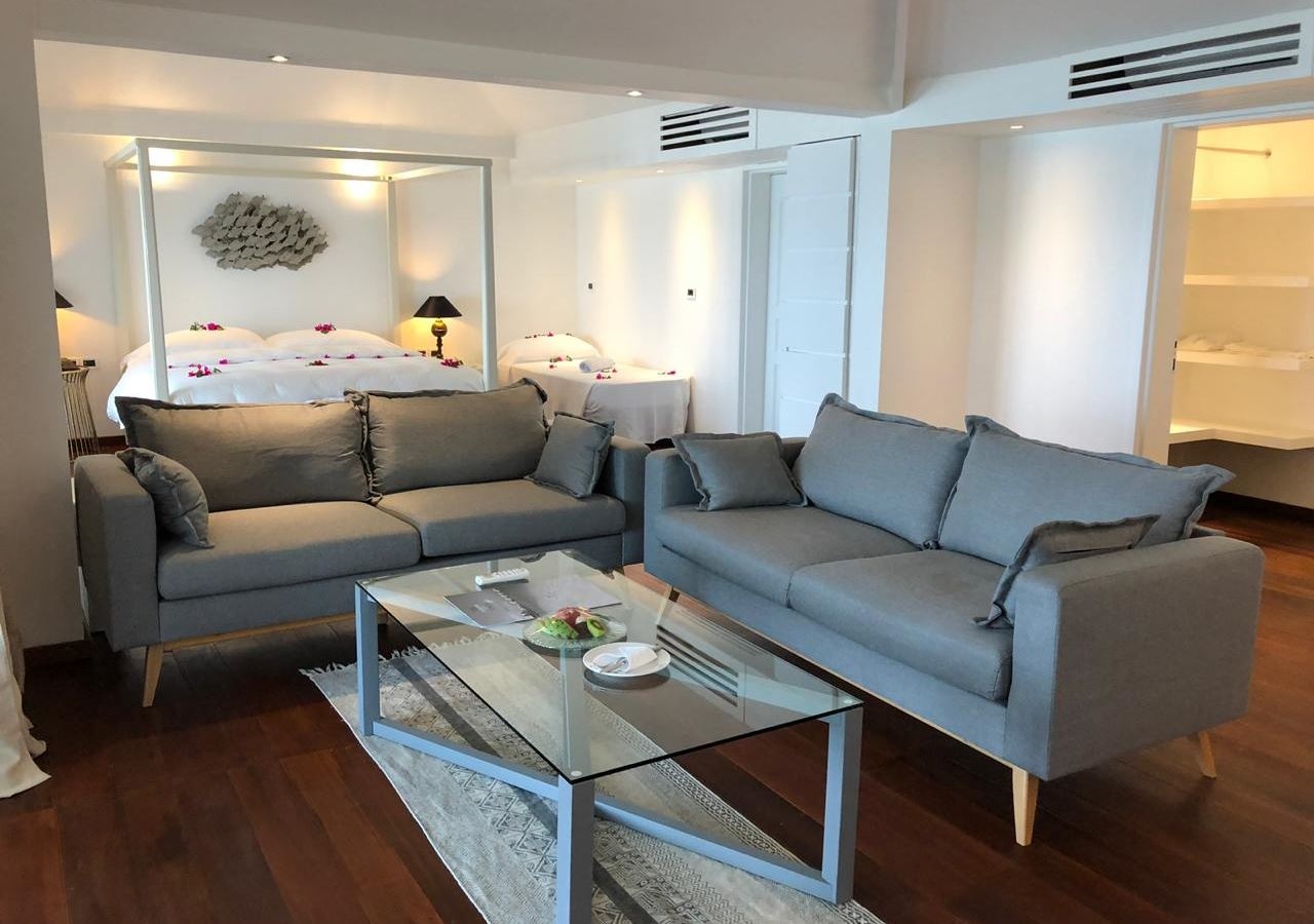 rooms-beach-front-suite