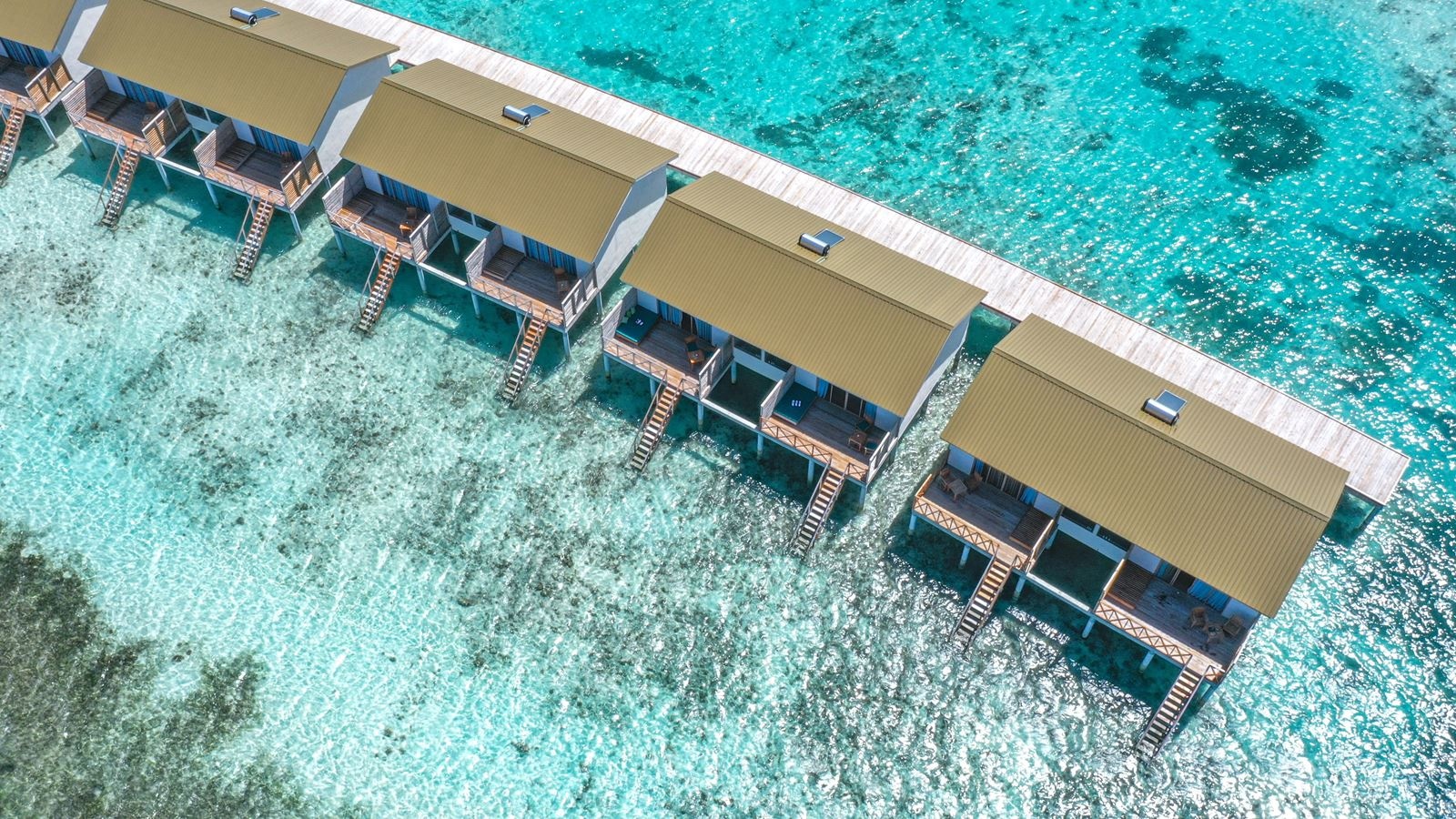 rooms-water-villa