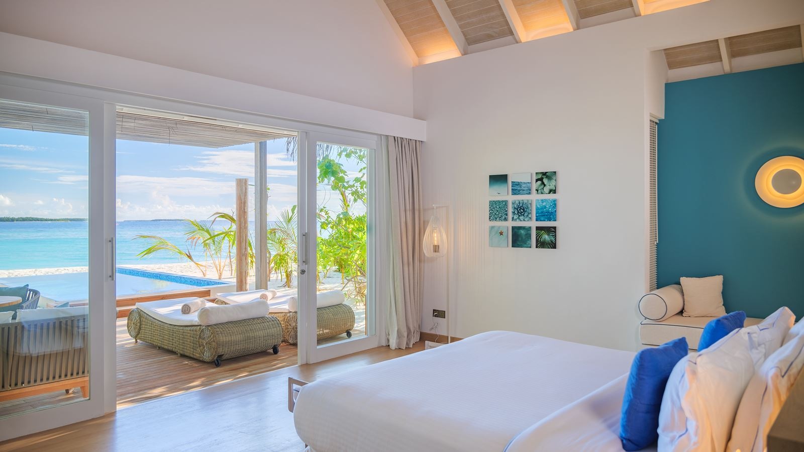 rooms-sunset-beach-villa-with-pool