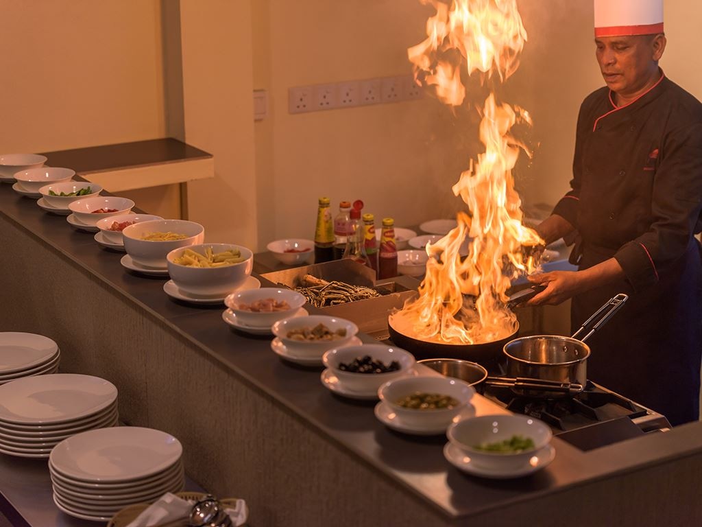 restaurants-aaroa-restaurant