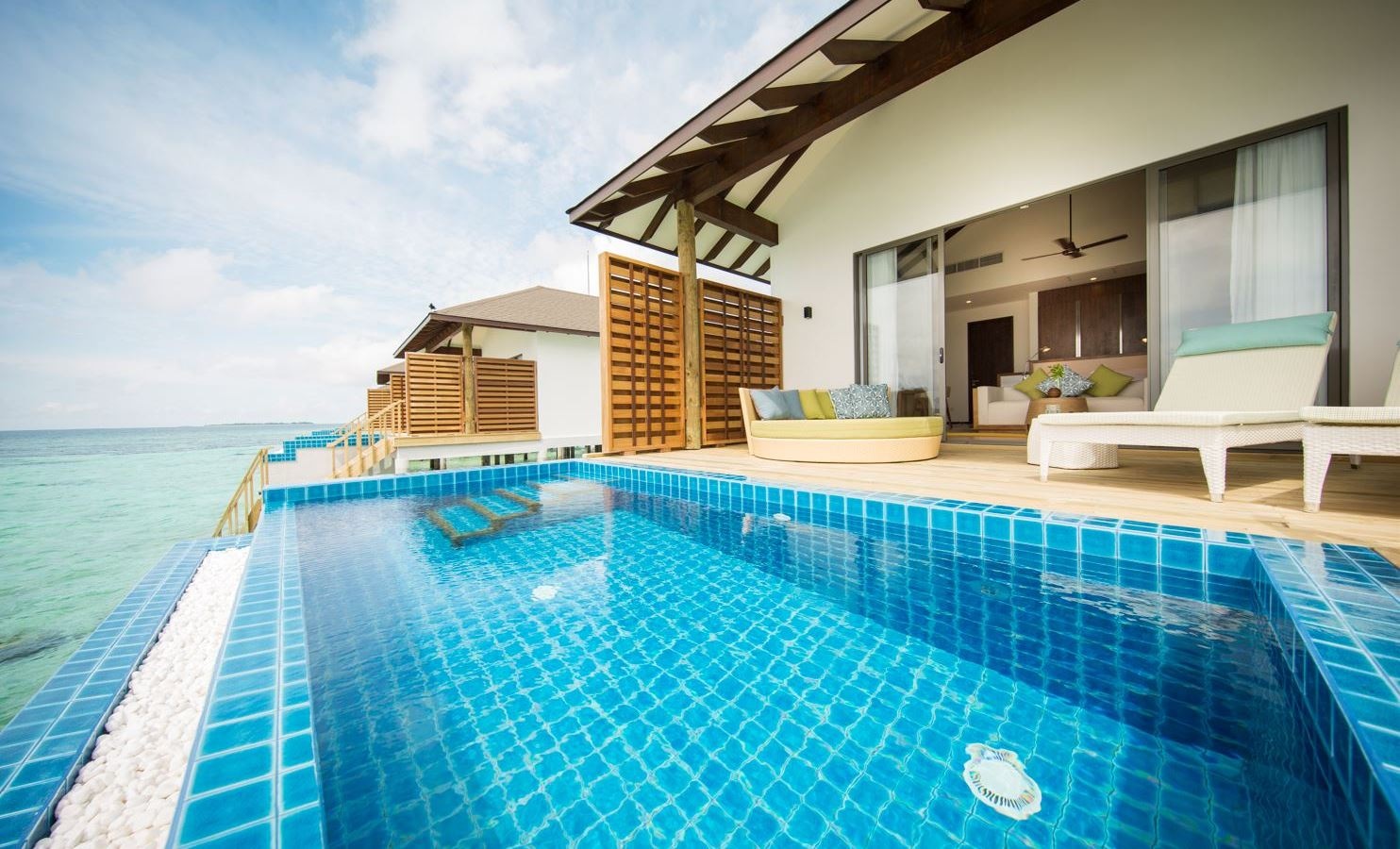 rooms-water-villa-vilw1