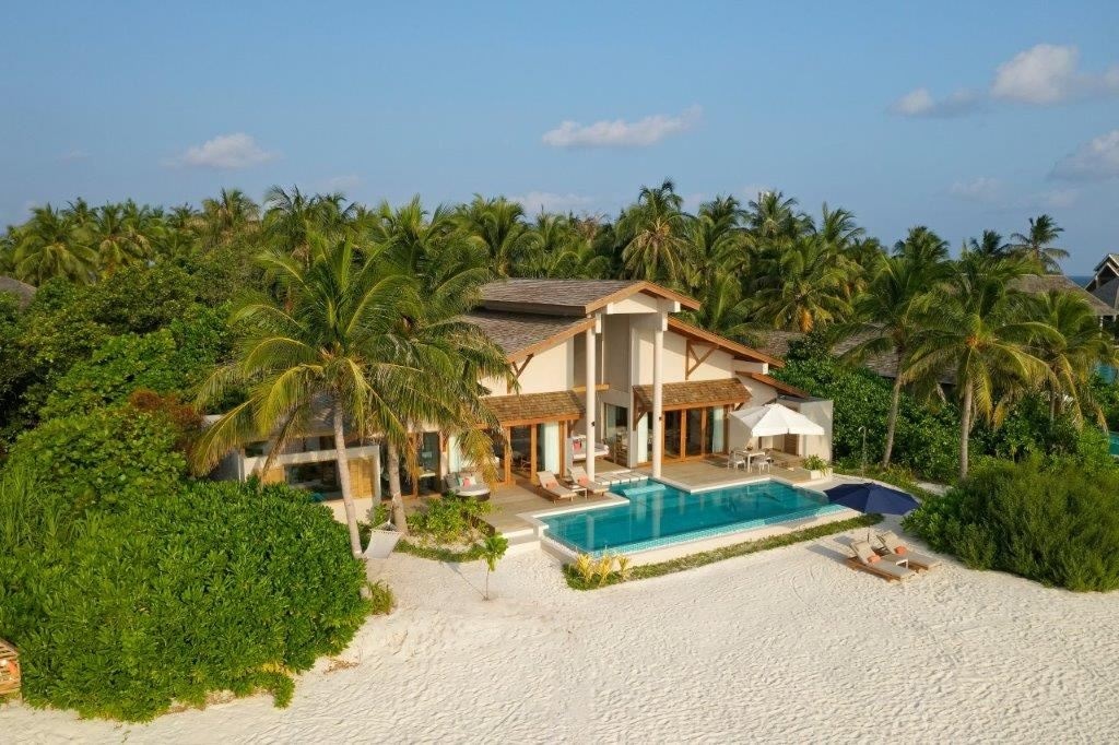rooms-presidential-beach-villa