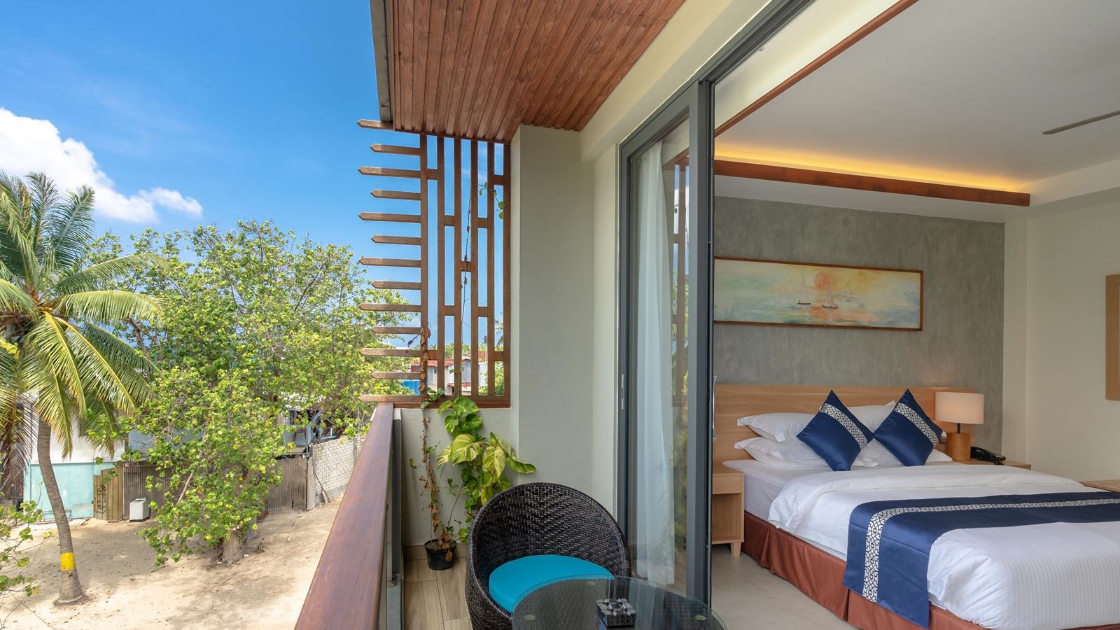 rooms-super-deluxe-two-bedroom-seaview-with-balcony