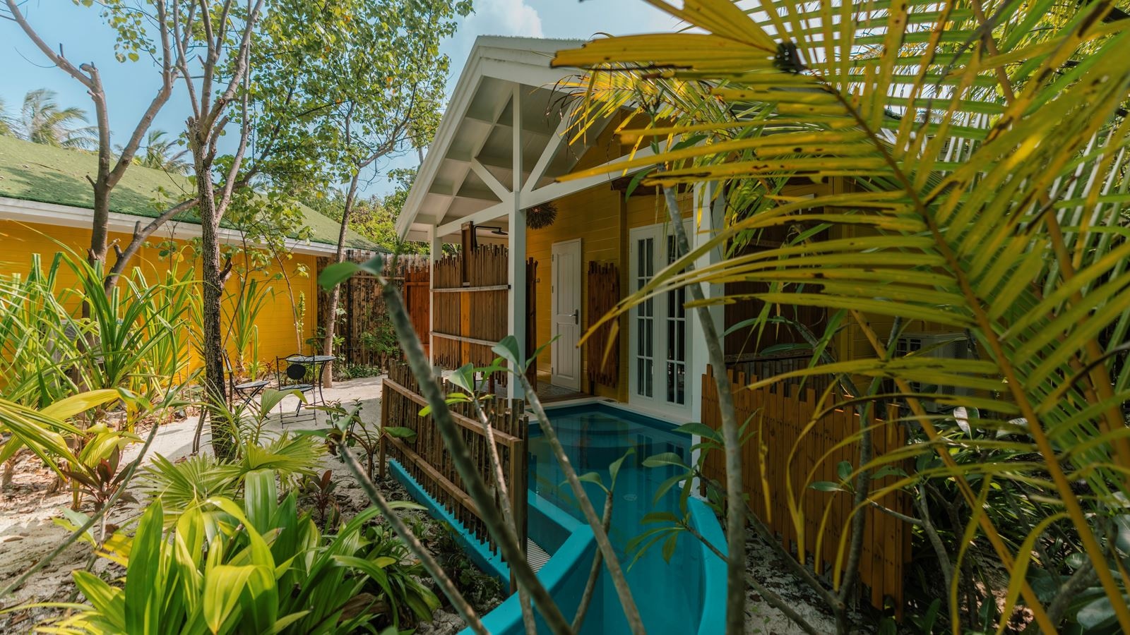 rooms-veyoge-gallery-pool-villa