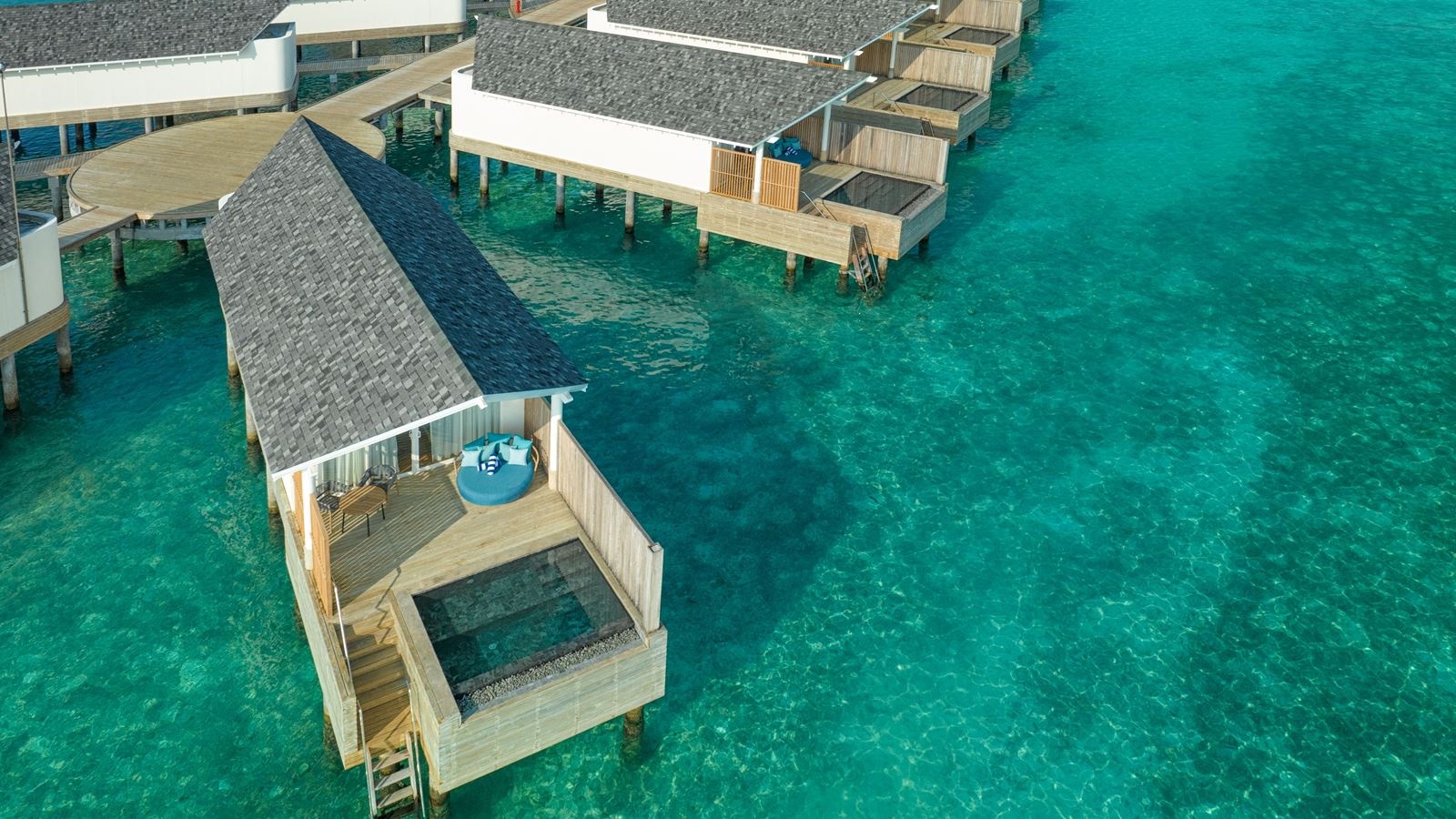 rooms-water-villa-with-pool