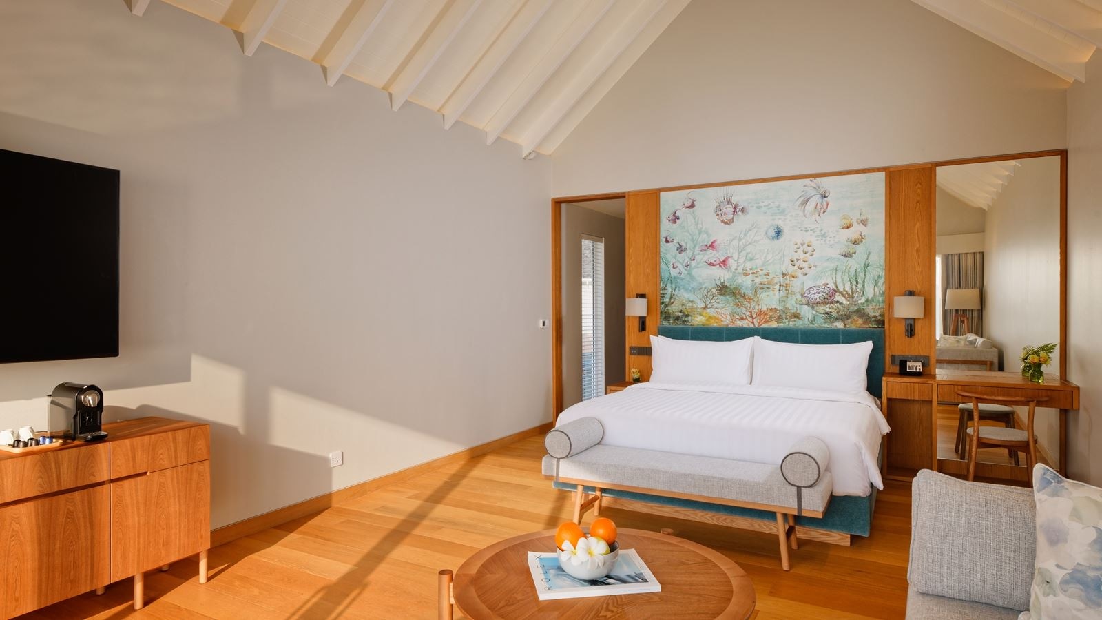 rooms-deluxe-water-villa-with-pool