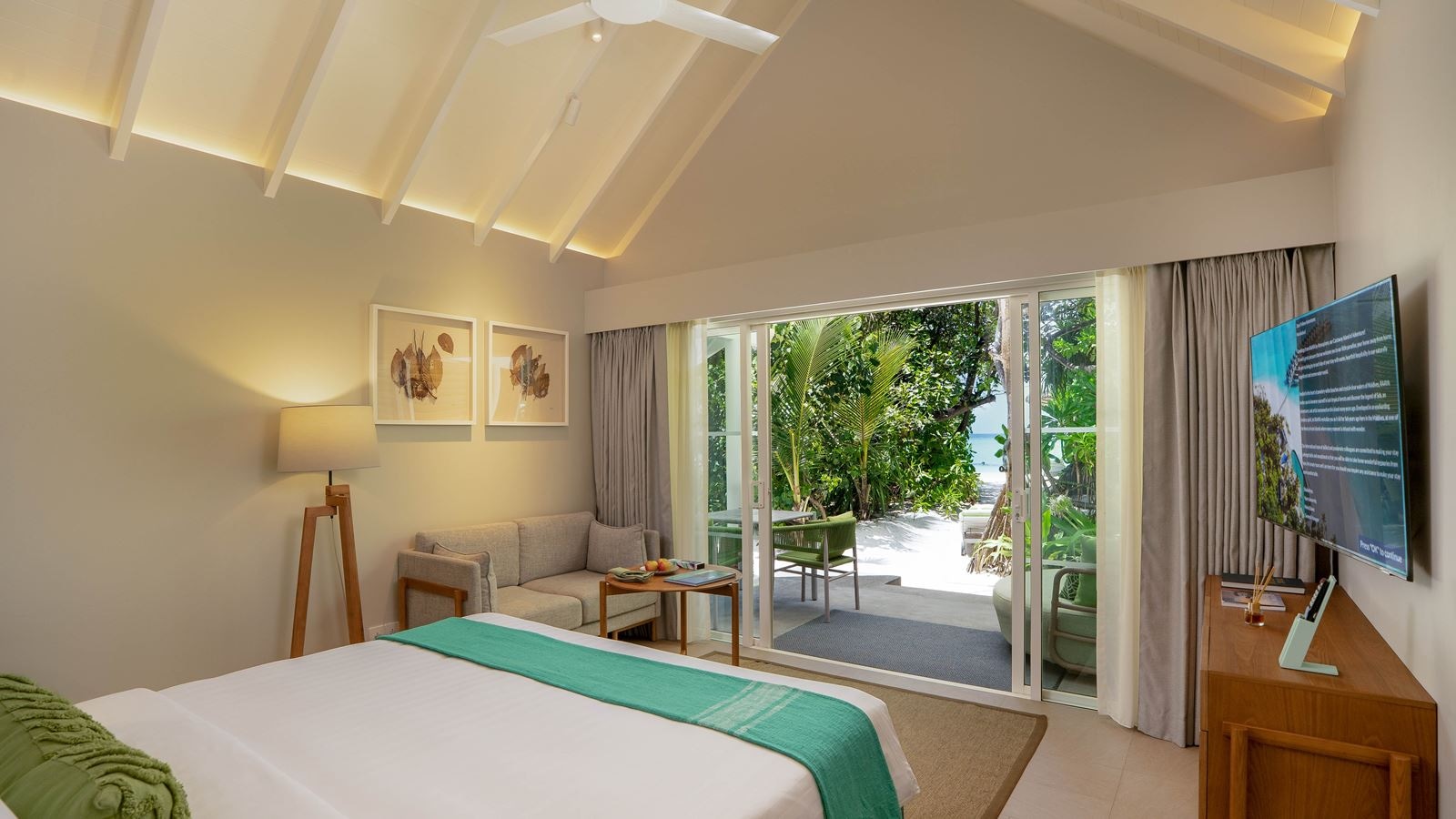 rooms-two-bedroom-family-beach-villa