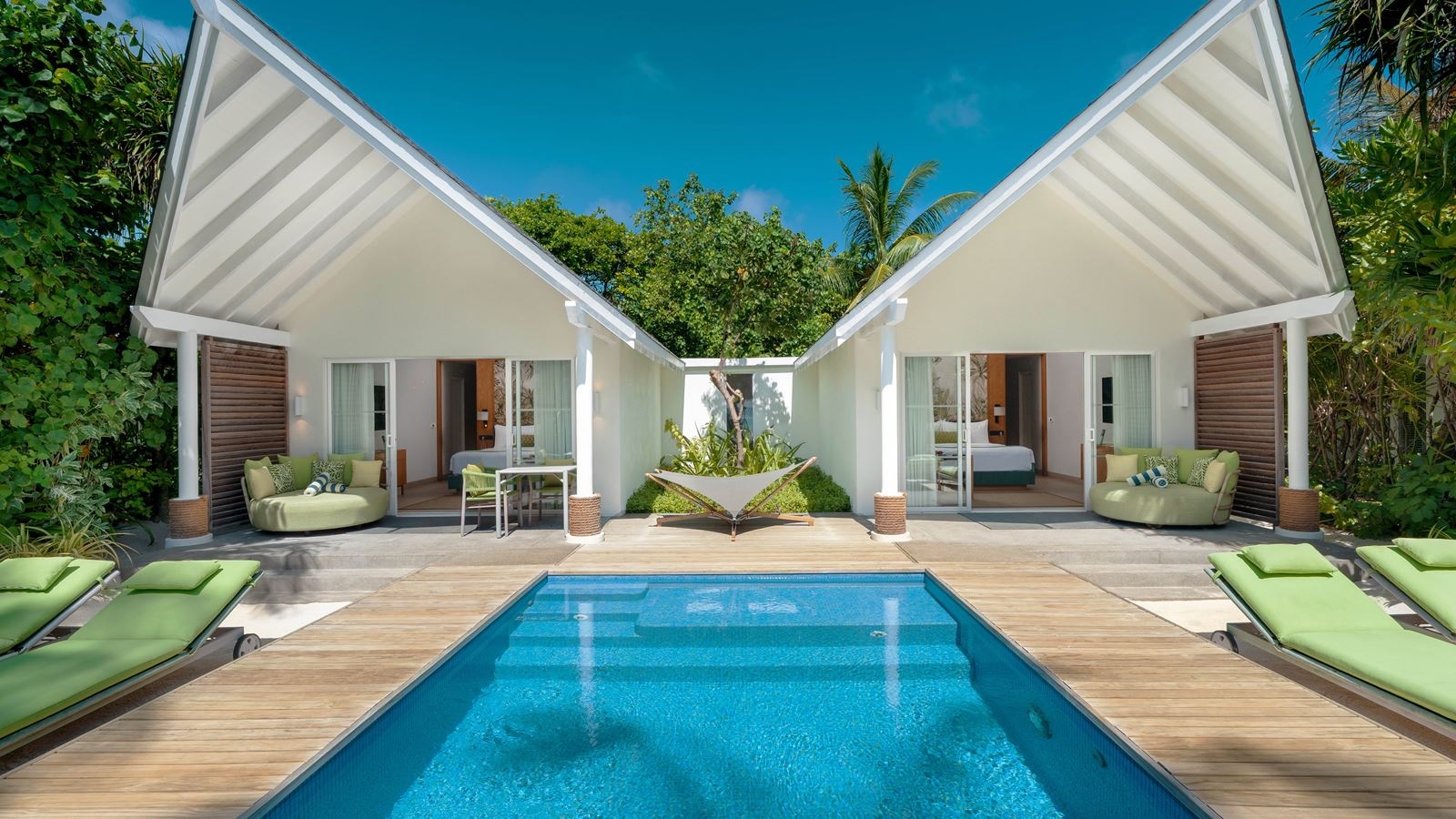 rooms-two-bedroom-family-beach-villa-with-pool