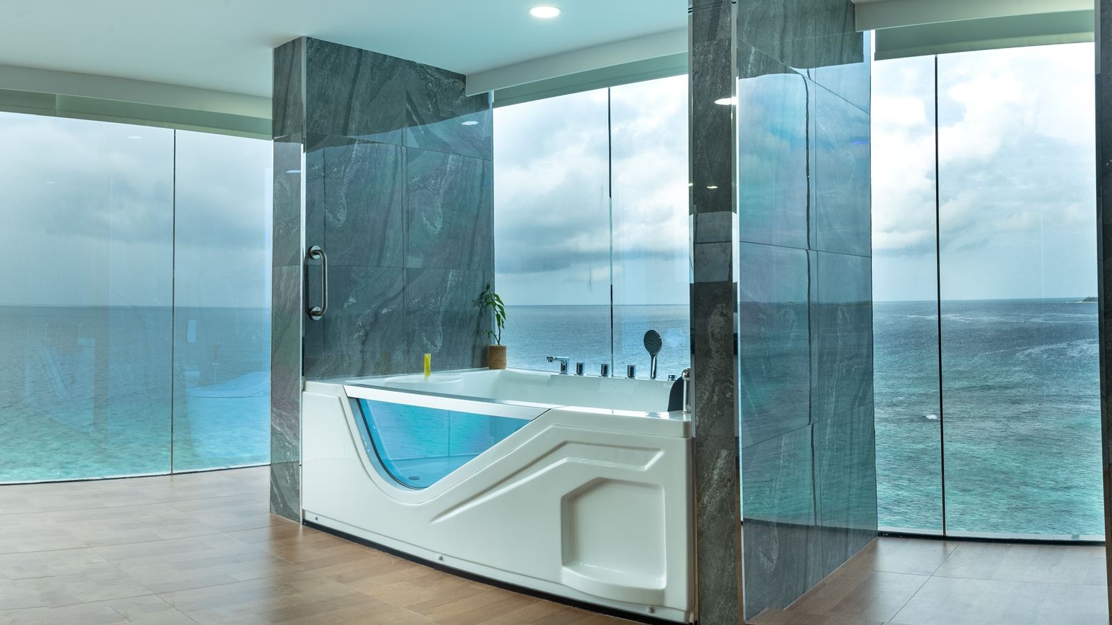 rooms-penthouse-sea-view-with-balcony-and-terrace