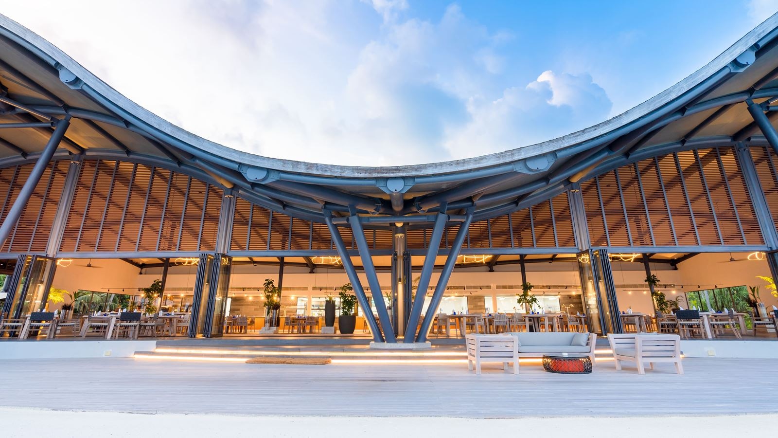 restaurants-bluefin-restaurant