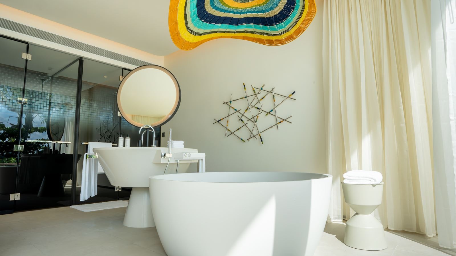 rooms-family-beach-pool-villa-with-capsule