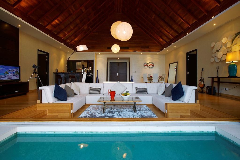 rooms-two-bedroom-beach-pool-pavilion