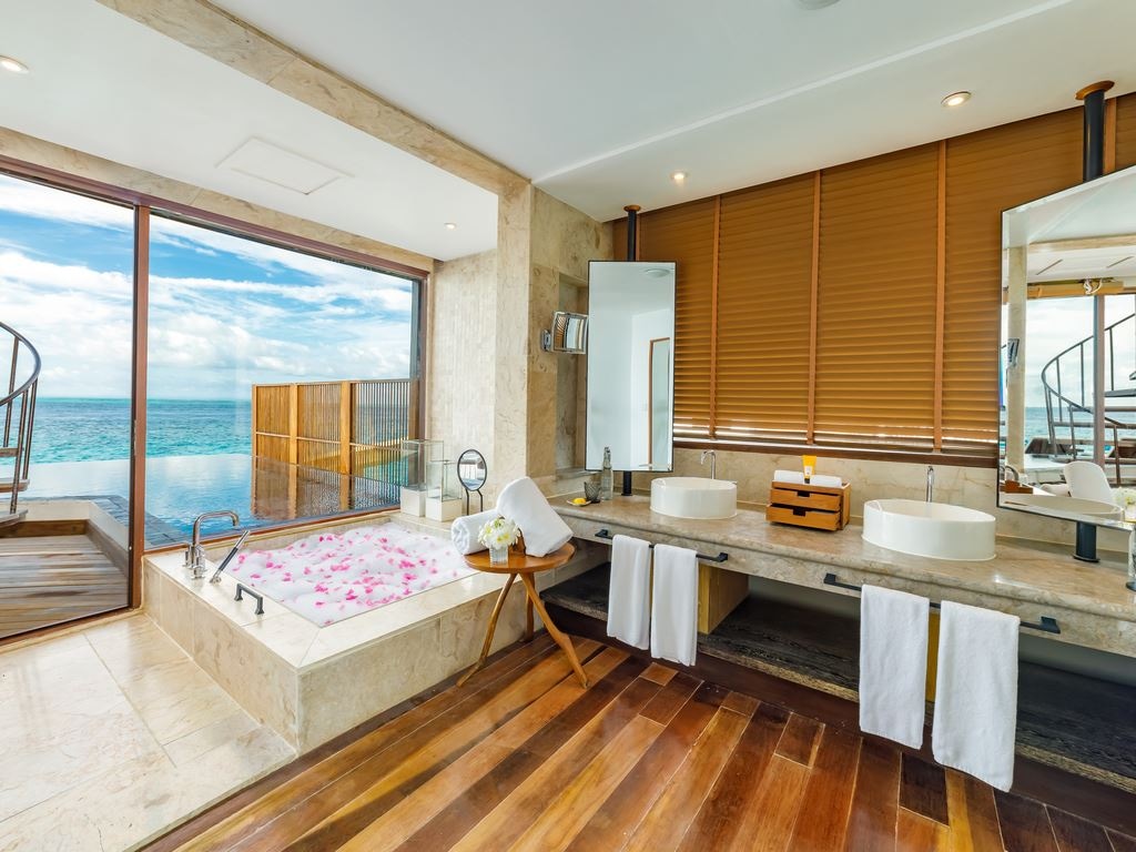 rooms-ocean-pool-reserve-sunset-with-slide-2br