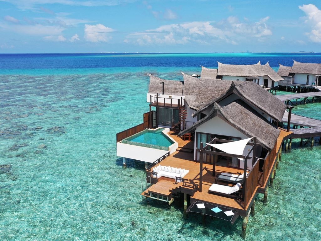 rooms-ocean-pool-suite