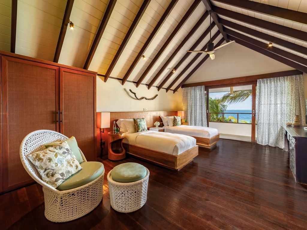 rooms-sunset-earth-pool-reserve