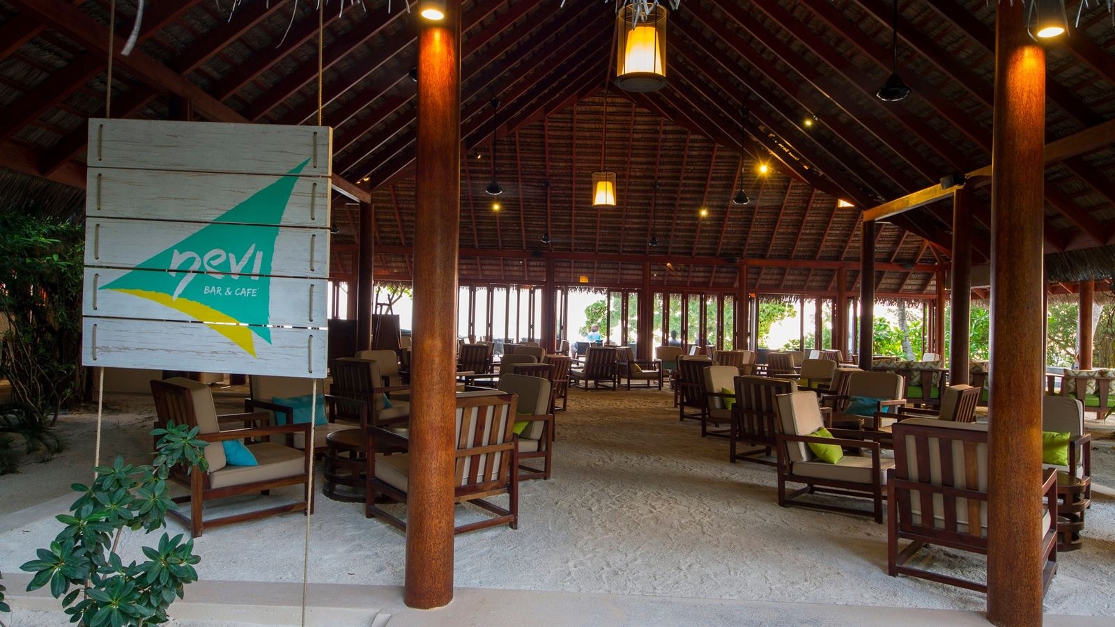 restaurants-nevi-bar