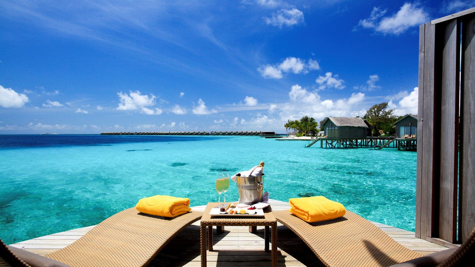 rooms-overwater-villa