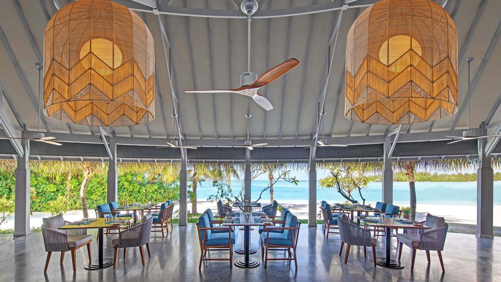 restaurants-fushi-cafe