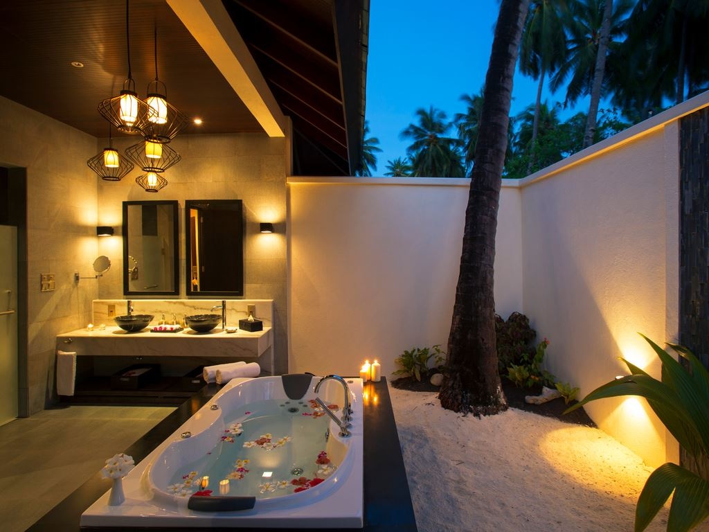 rooms-sunset-beach-villa