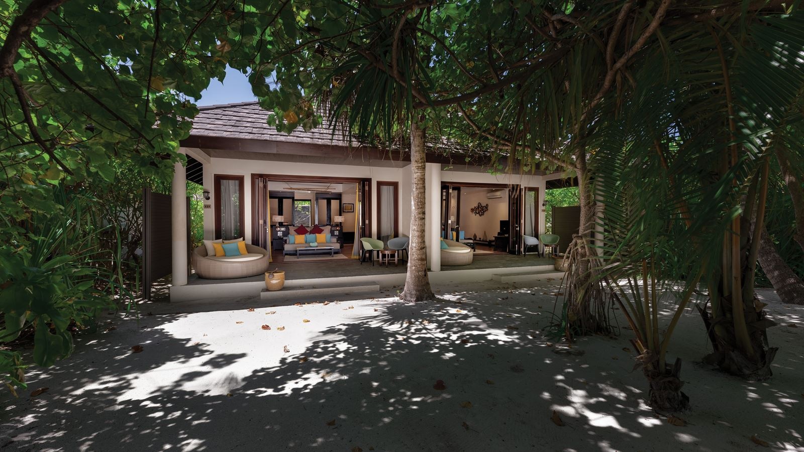 rooms-2-bedroom-sunset-family-beach-villa