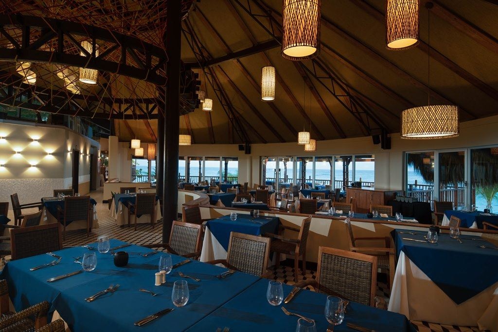 restaurants-villa-magna