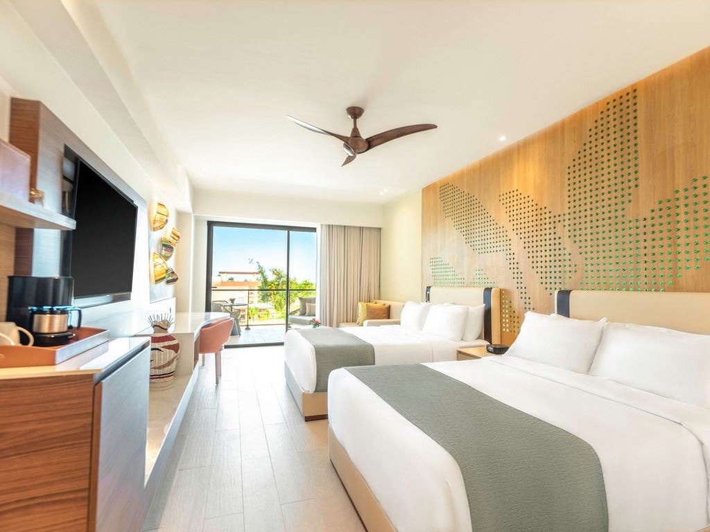 rooms-club-ocean-view-junior-suite-double