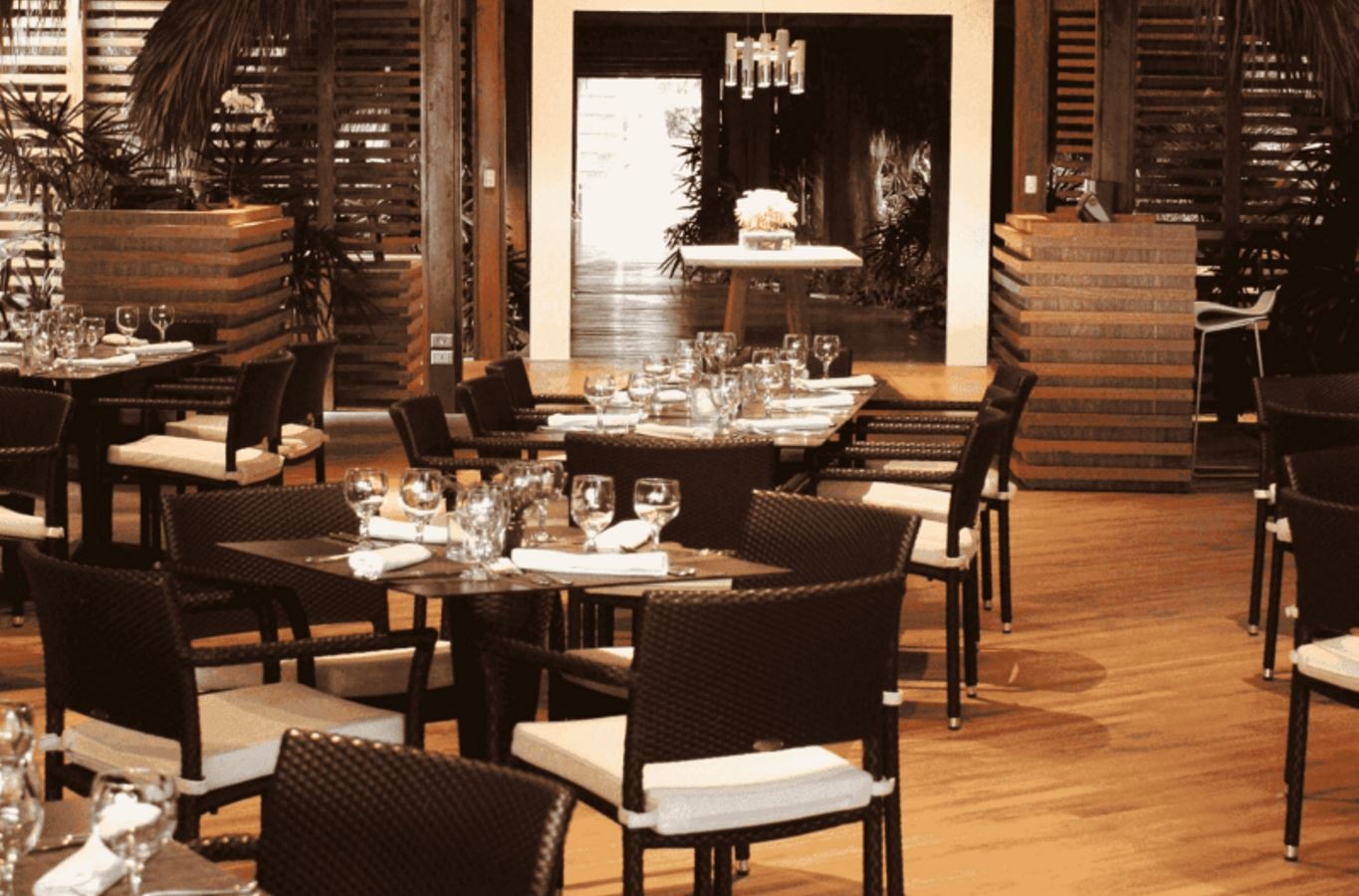 restaurants-lago-restaurant