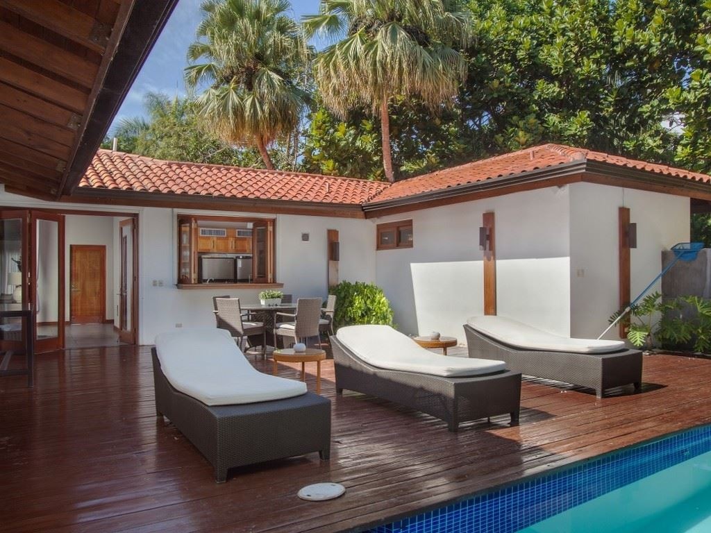 rooms-four-bedroom-garden-villa