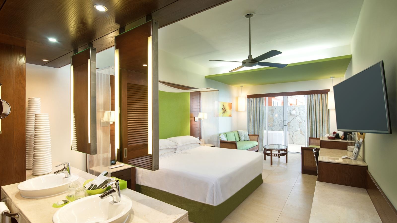 rooms-family-junior-suite-premium-level