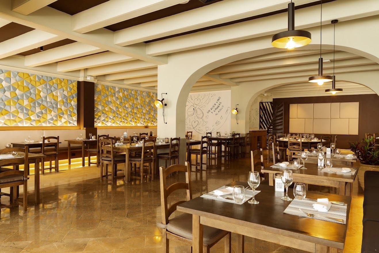 restaurants-terrace-tapas-and-lounge