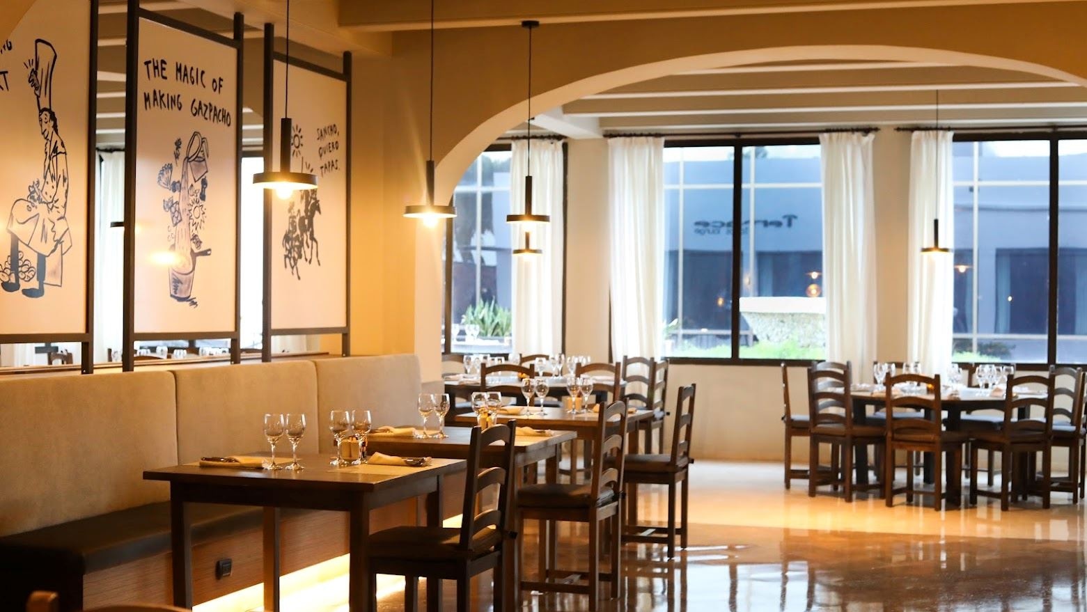 restaurants-terrace-tapas-and-lounge