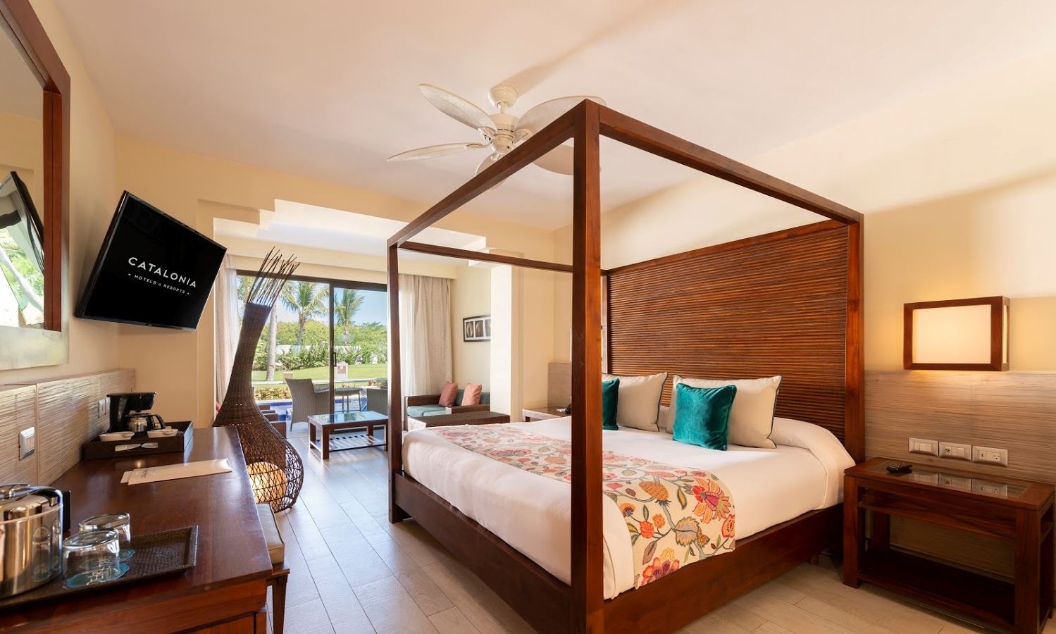 rooms-privileged-jr-suite-deluxe--swimming-pool