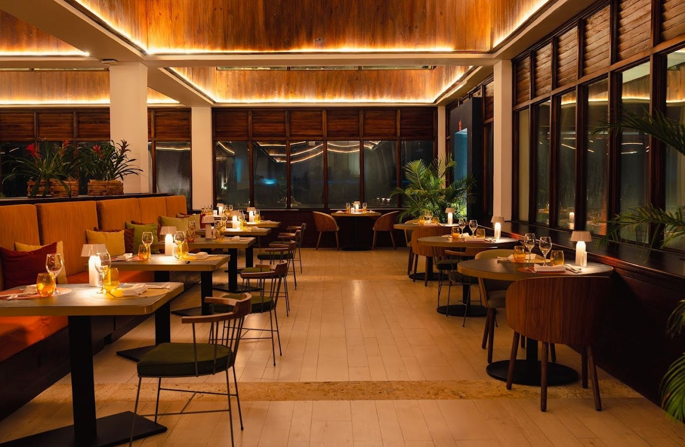 restaurants-sea-blue