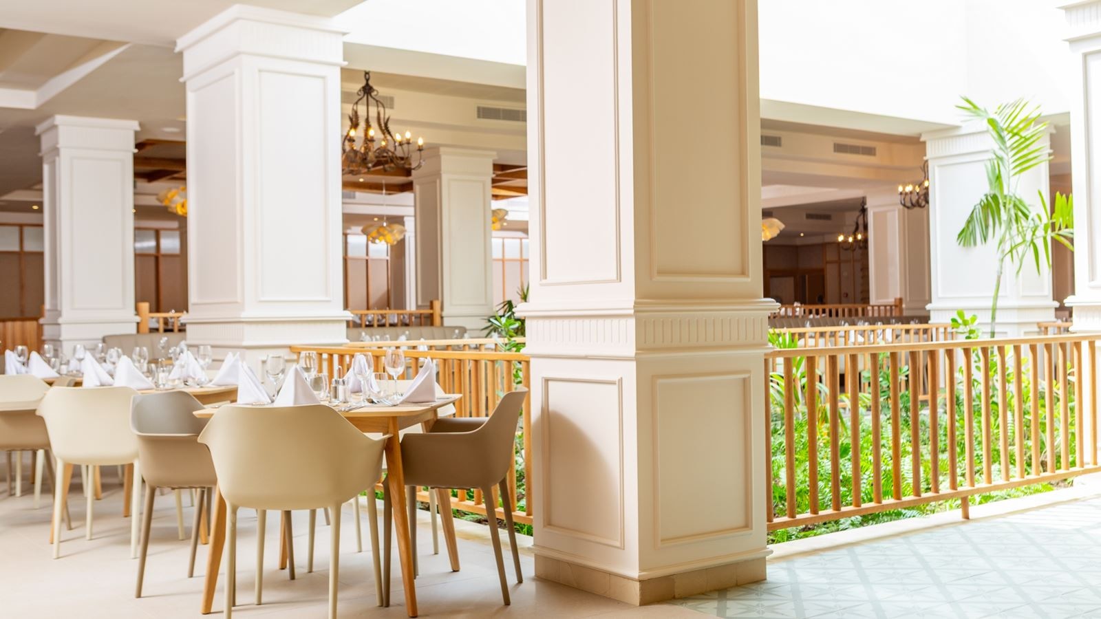 restaurants-nacar-main-restaurant