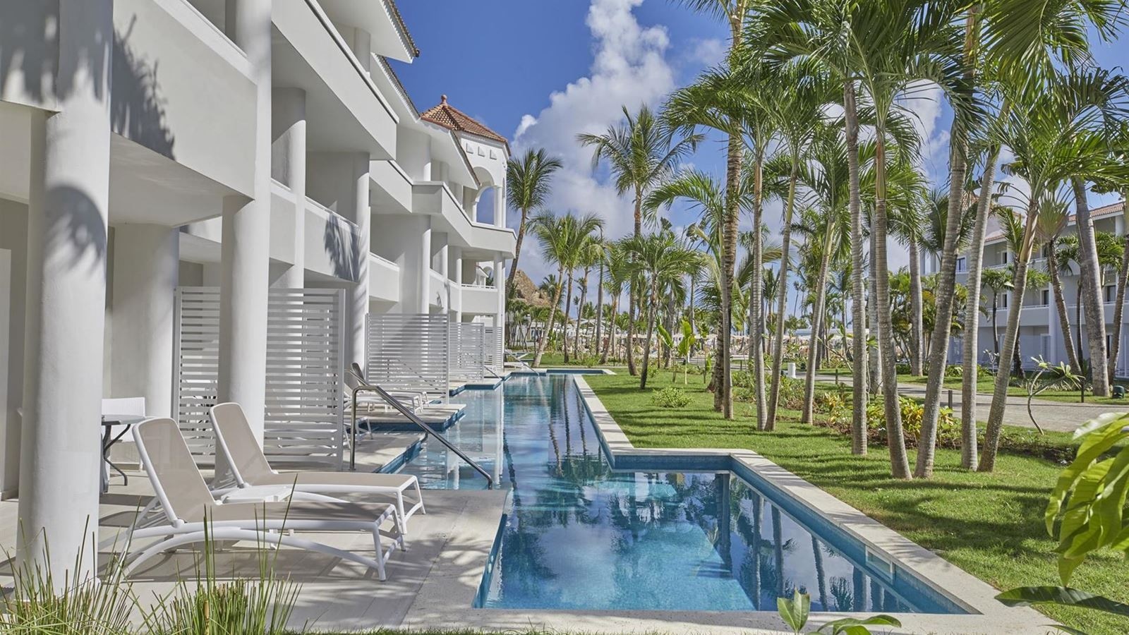 rooms-junior-suite-de-luxe-swim-up