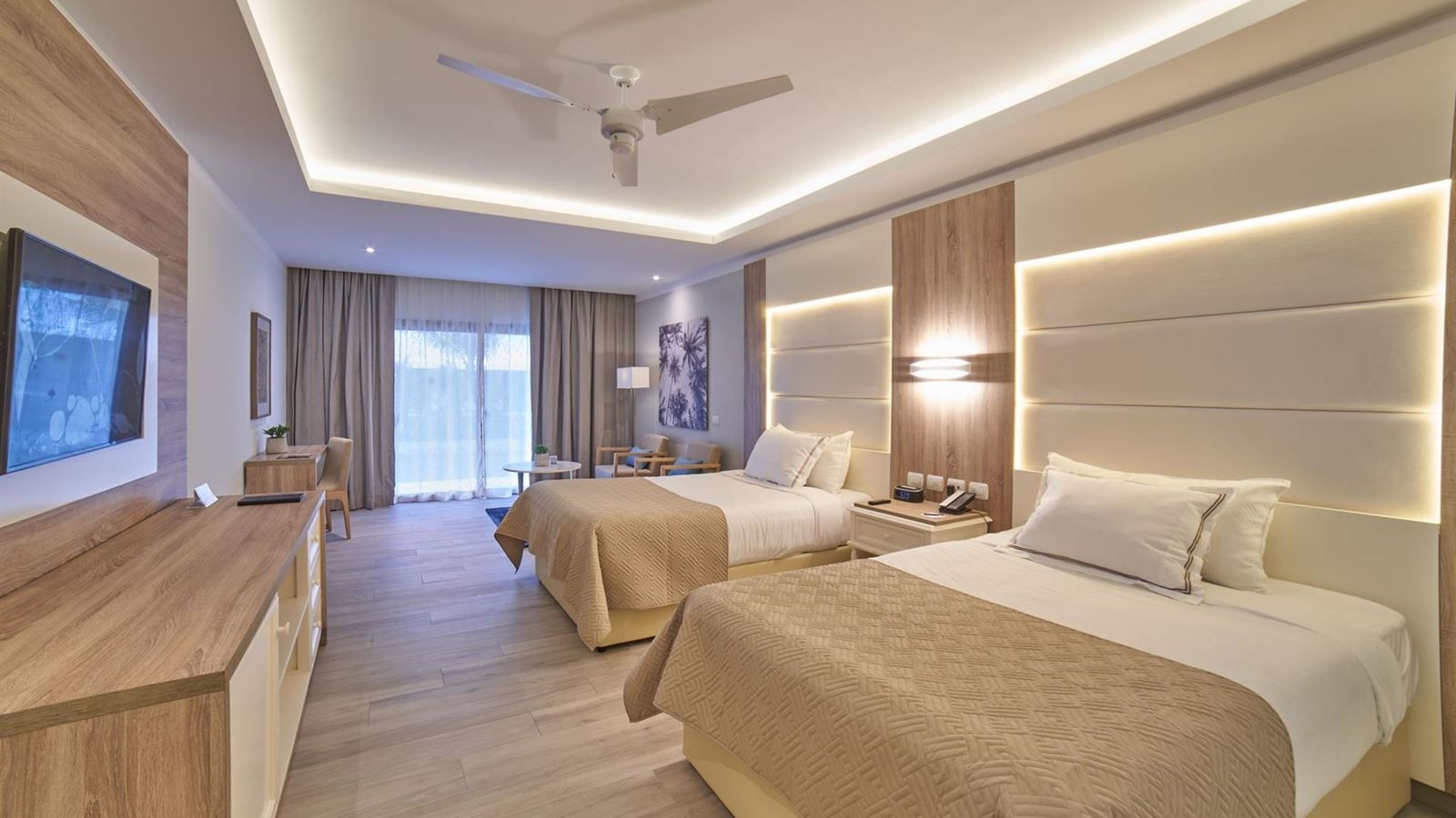 rooms-junior-suite-de-luxe-swim-up
