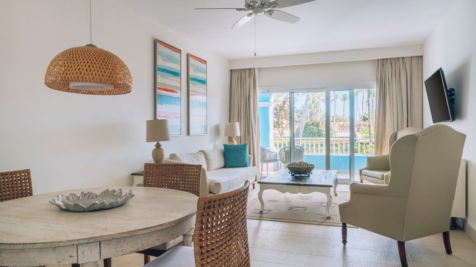 rooms-lighthouse-senior-suite