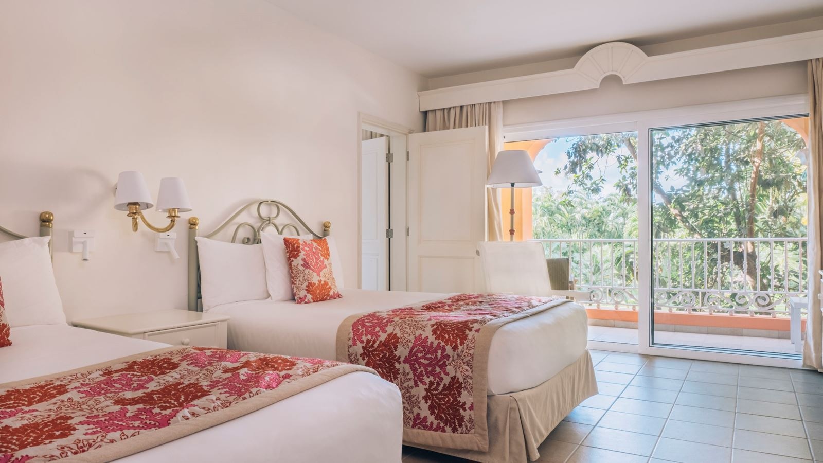 rooms-two-bedroom-family