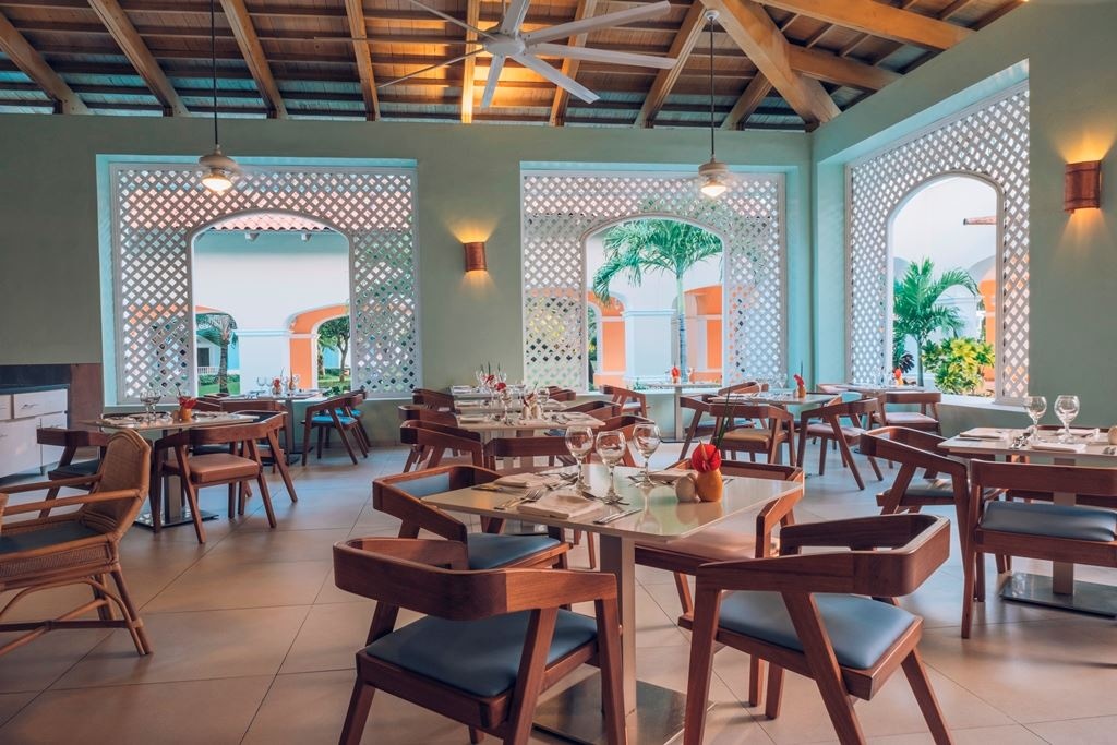 restaurants-restaurants