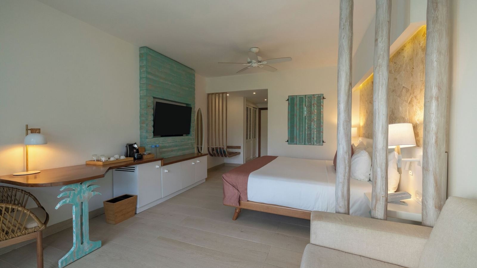 rooms-premium-superior-near-pool