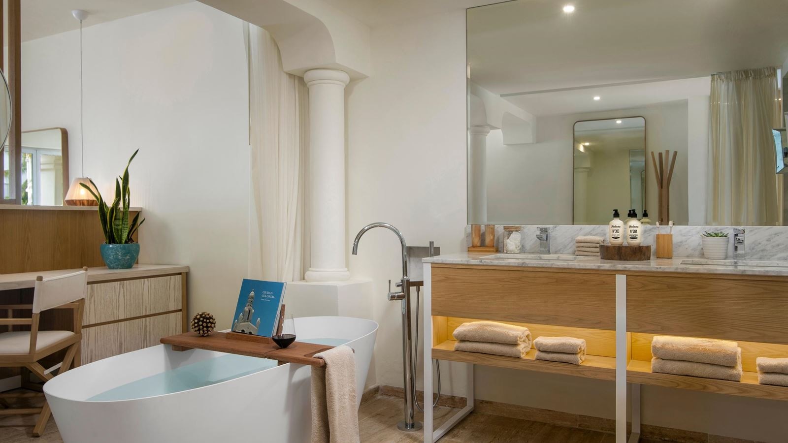 rooms-junior-suite-garden-view