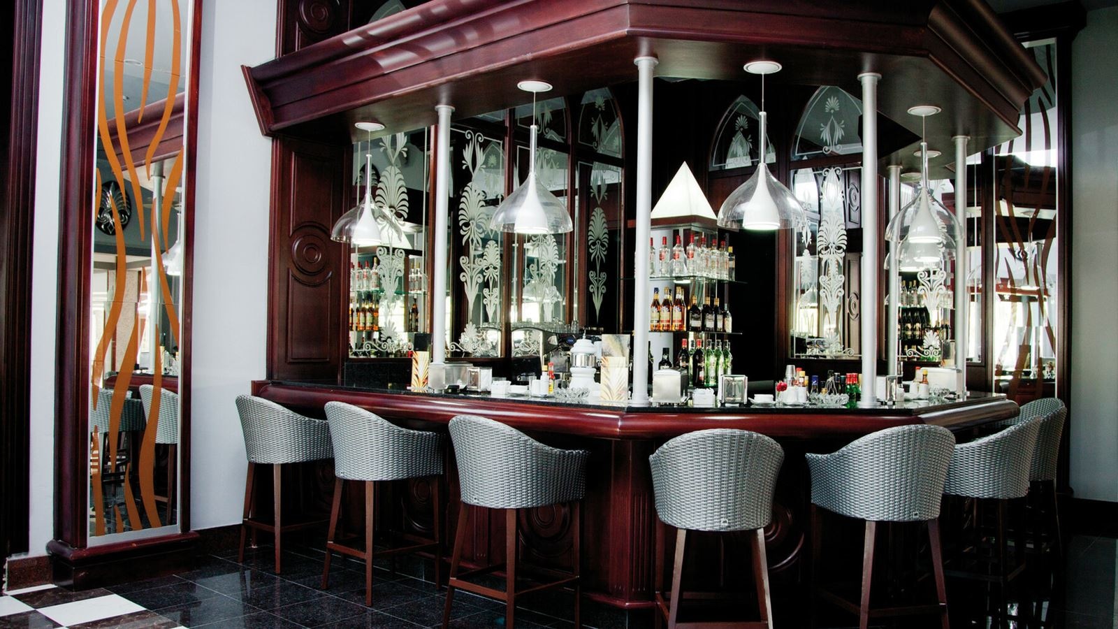 restaurants-cubano-bar