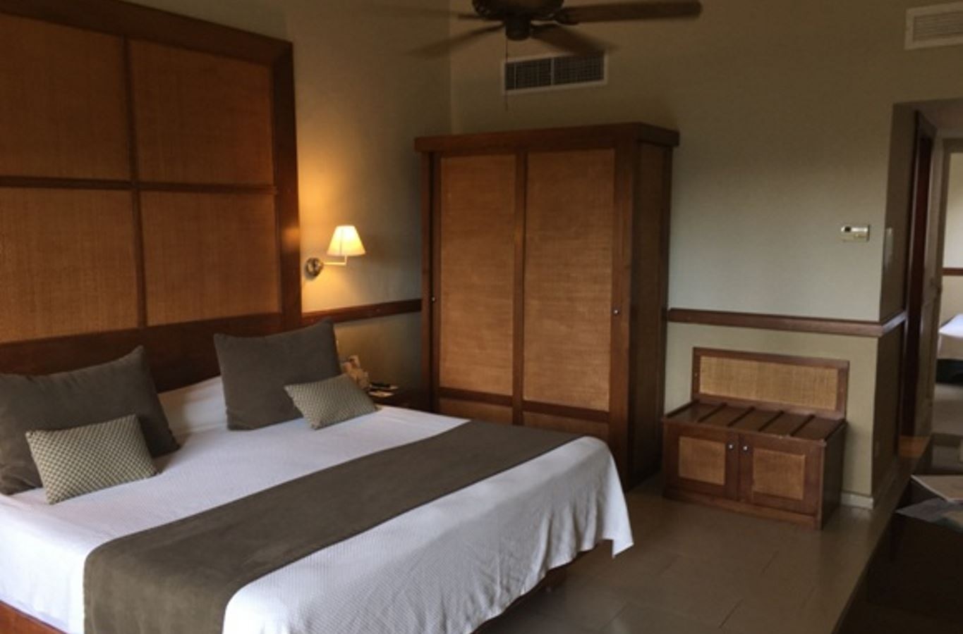 rooms-superior-family-suite